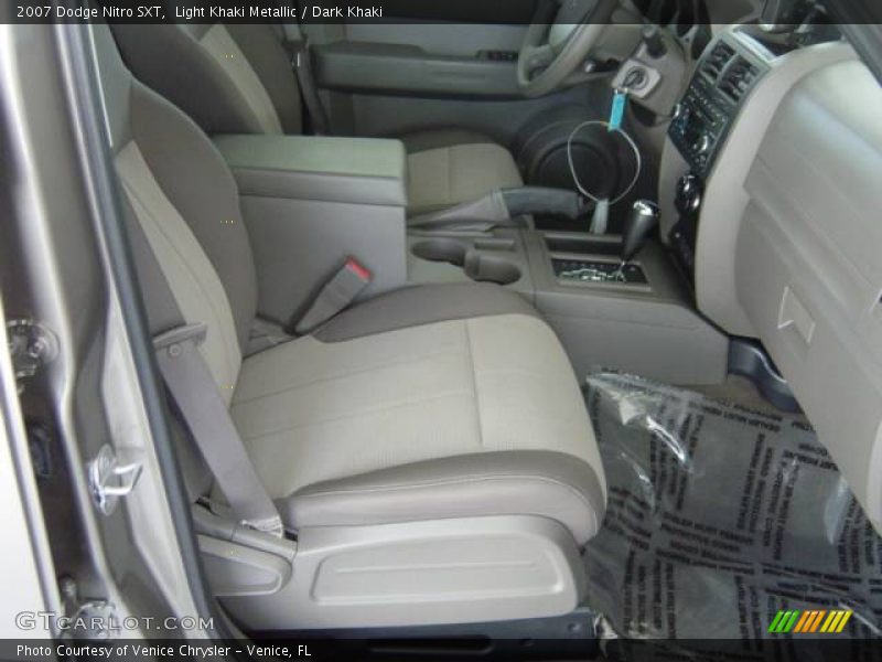 Light Khaki Metallic / Dark Khaki 2007 Dodge Nitro SXT