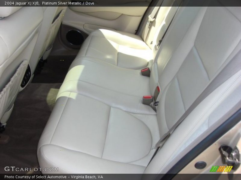 Platinum Silver Metallic / Dove 2004 Jaguar XJ XJ8