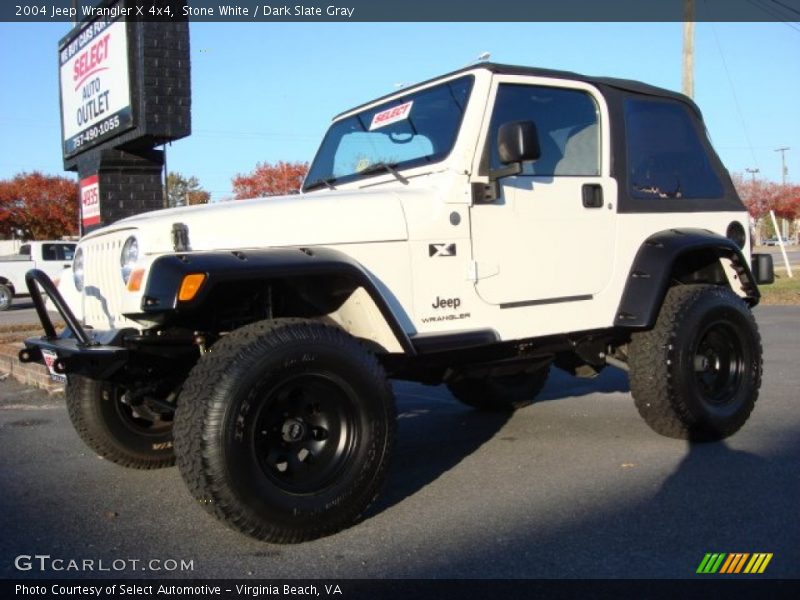 Stone White / Dark Slate Gray 2004 Jeep Wrangler X 4x4
