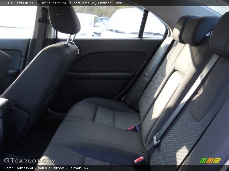 White Platinum Tri-coat Metallic / Charcoal Black 2010 Ford Fusion SE