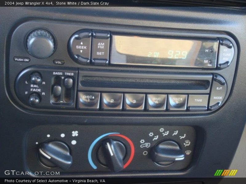 Stone White / Dark Slate Gray 2004 Jeep Wrangler X 4x4