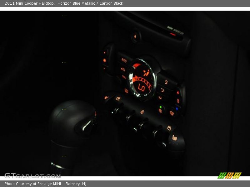 Horizon Blue Metallic / Carbon Black 2011 Mini Cooper Hardtop