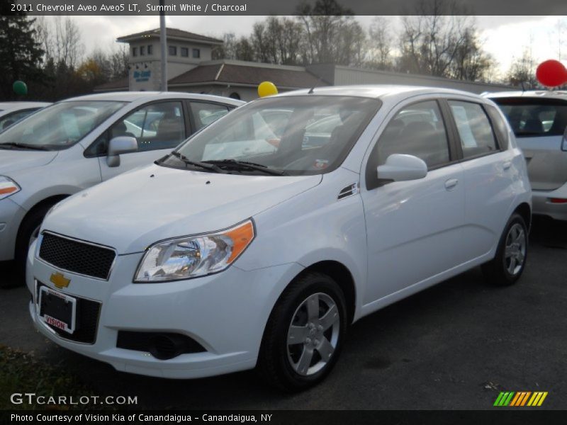 Summit White / Charcoal 2011 Chevrolet Aveo Aveo5 LT