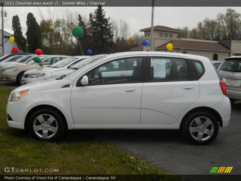 Summit White / Charcoal 2011 Chevrolet Aveo Aveo5 LT