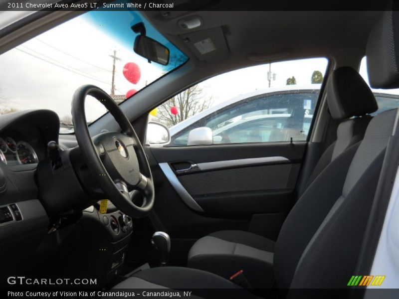 Summit White / Charcoal 2011 Chevrolet Aveo Aveo5 LT