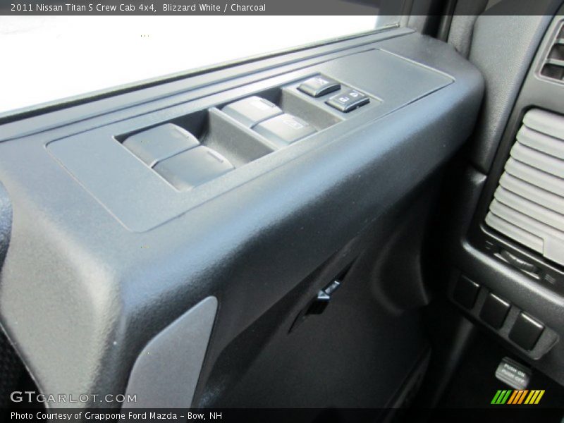 Blizzard White / Charcoal 2011 Nissan Titan S Crew Cab 4x4