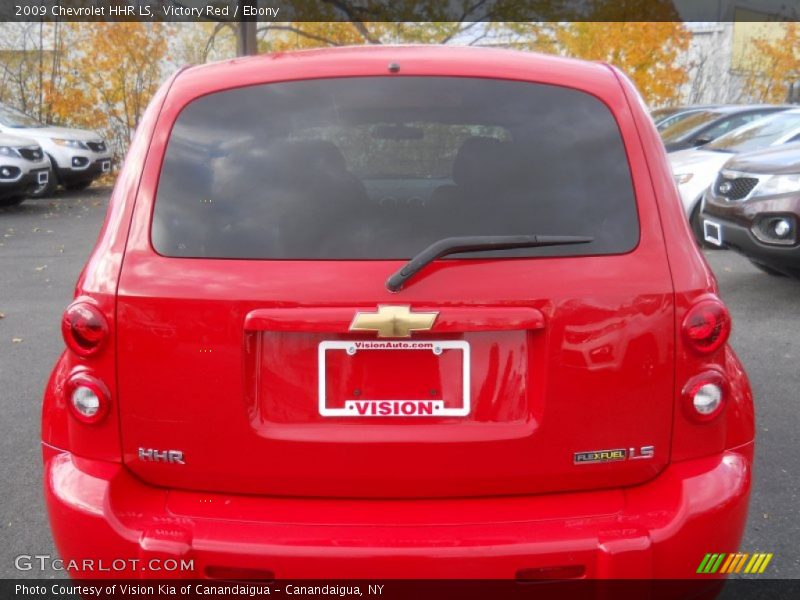 Victory Red / Ebony 2009 Chevrolet HHR LS