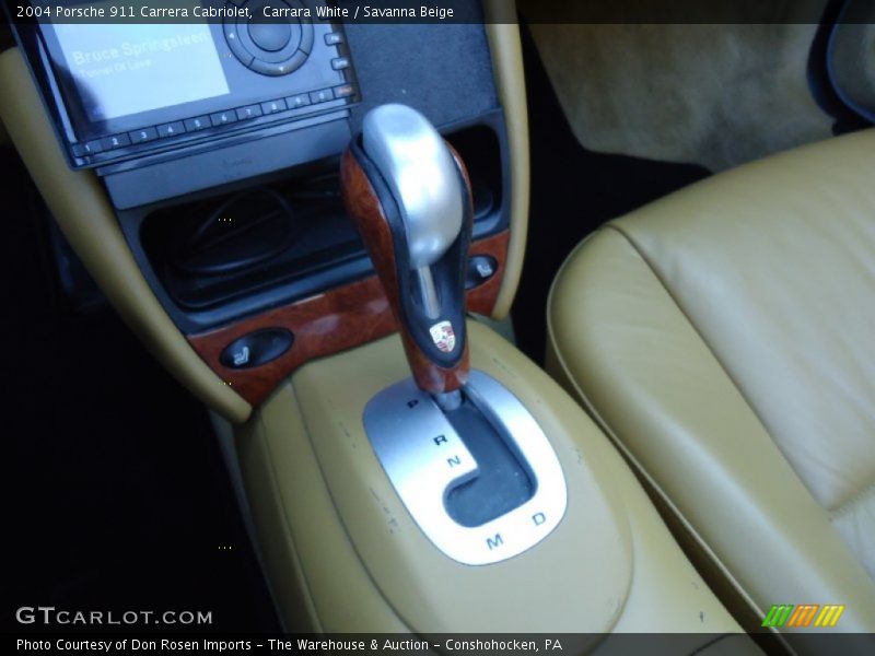 Carrara White / Savanna Beige 2004 Porsche 911 Carrera Cabriolet