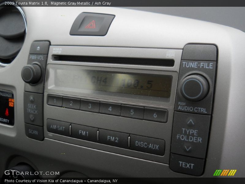 Magnetic Gray Metallic / Ash Gray 2009 Toyota Matrix 1.8