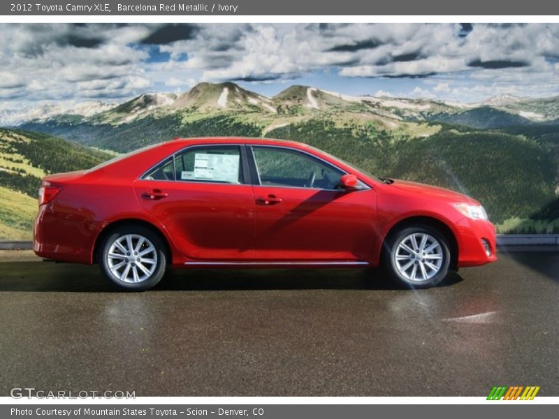 Barcelona Red Metallic / Ivory 2012 Toyota Camry XLE
