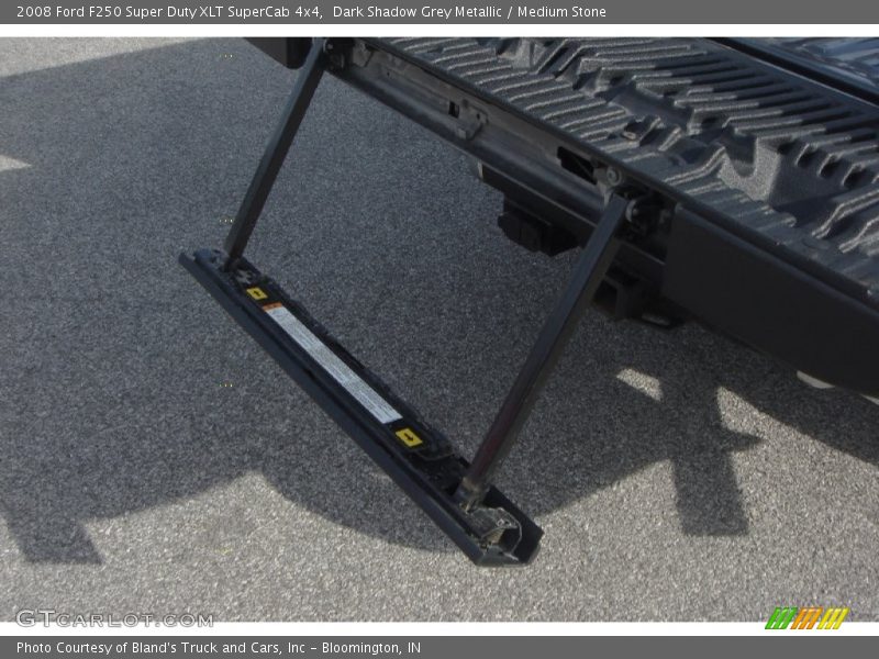 Dark Shadow Grey Metallic / Medium Stone 2008 Ford F250 Super Duty XLT SuperCab 4x4