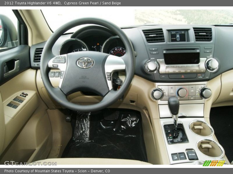 Cypress Green Pearl / Sand Beige 2012 Toyota Highlander V6 4WD