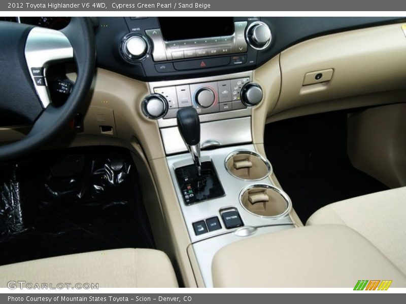 Cypress Green Pearl / Sand Beige 2012 Toyota Highlander V6 4WD