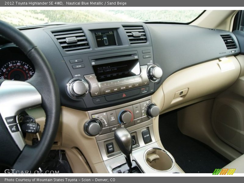 Nautical Blue Metallic / Sand Beige 2012 Toyota Highlander SE 4WD