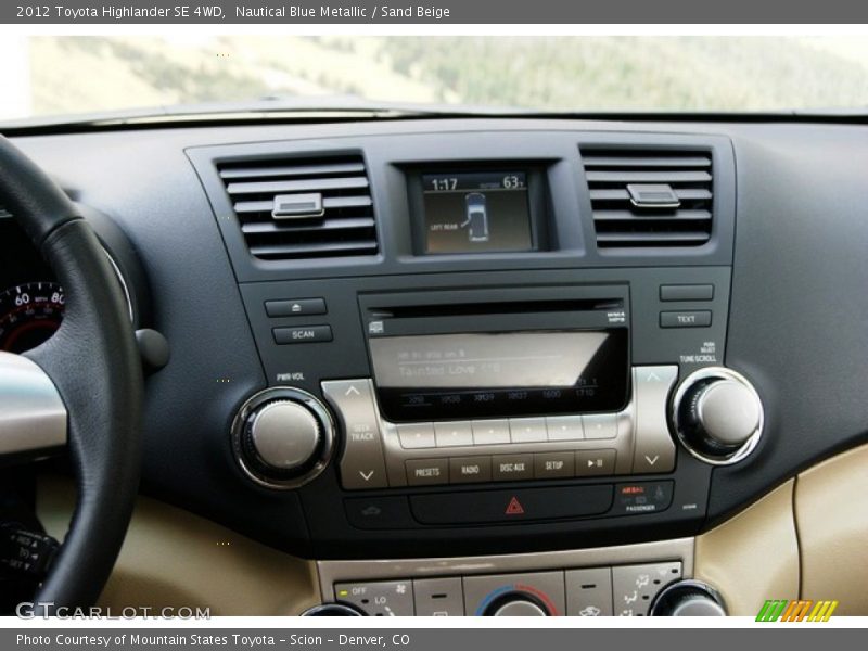 Nautical Blue Metallic / Sand Beige 2012 Toyota Highlander SE 4WD