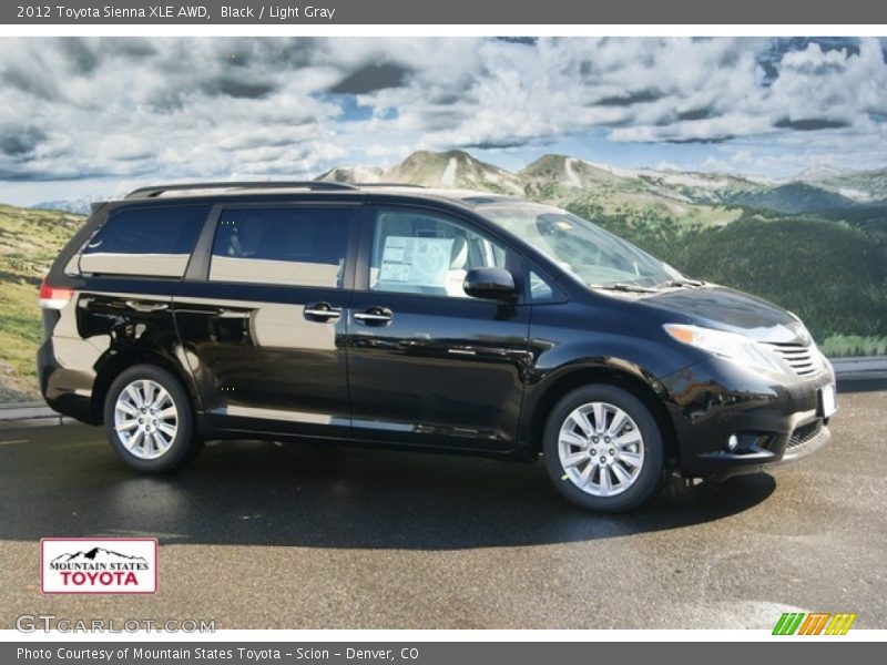 Black / Light Gray 2012 Toyota Sienna XLE AWD