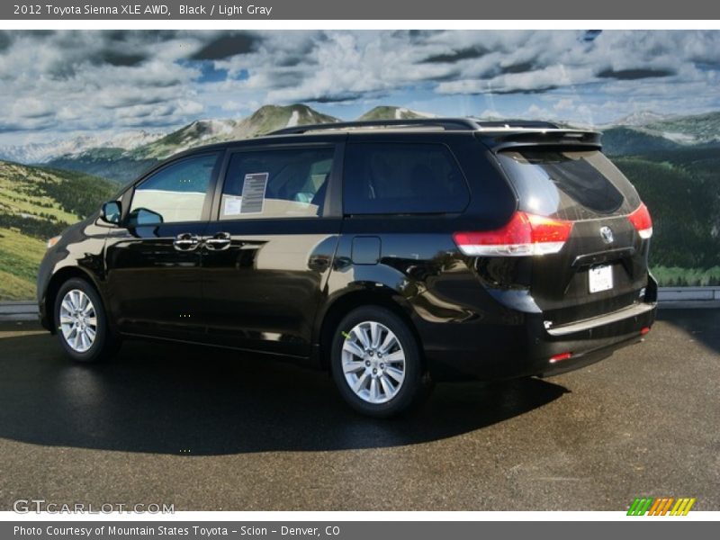 Black / Light Gray 2012 Toyota Sienna XLE AWD