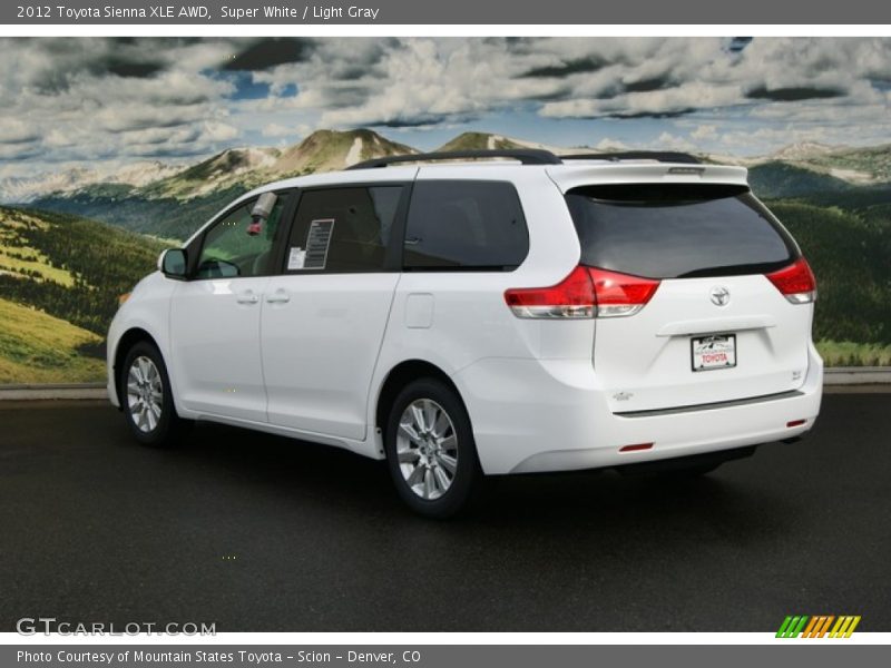 Super White / Light Gray 2012 Toyota Sienna XLE AWD
