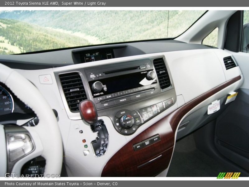 Super White / Light Gray 2012 Toyota Sienna XLE AWD