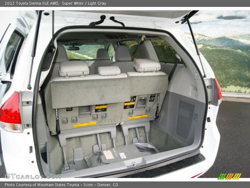 Super White / Light Gray 2012 Toyota Sienna XLE AWD