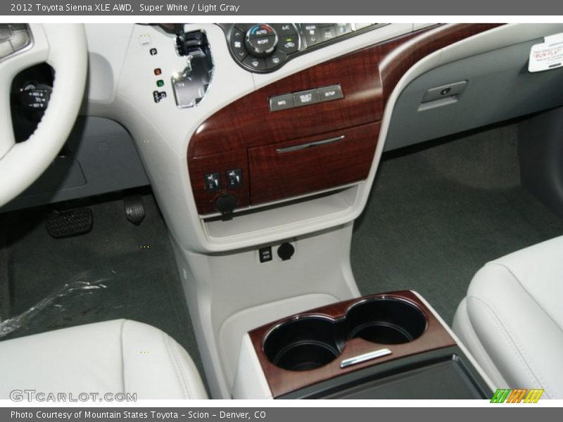 Super White / Light Gray 2012 Toyota Sienna XLE AWD