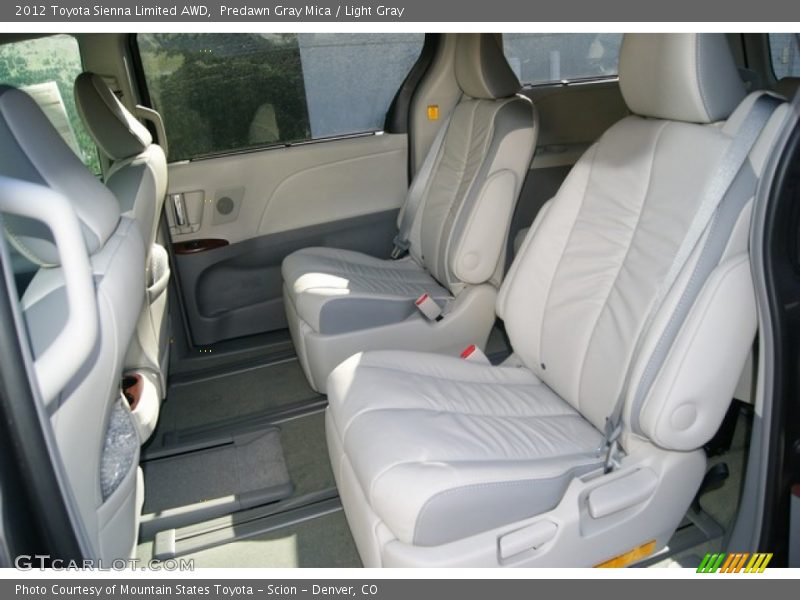 Limited rear captin seats in light gray leather - 2012 Toyota Sienna Limited AWD