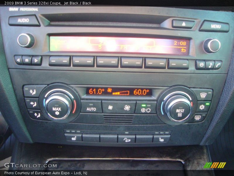Jet Black / Black 2009 BMW 3 Series 328xi Coupe