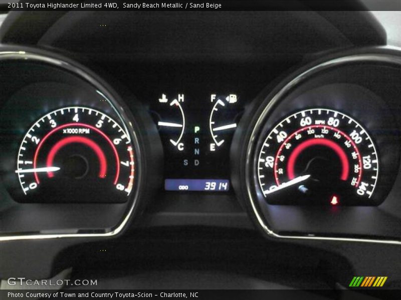 Sandy Beach Metallic / Sand Beige 2011 Toyota Highlander Limited 4WD
