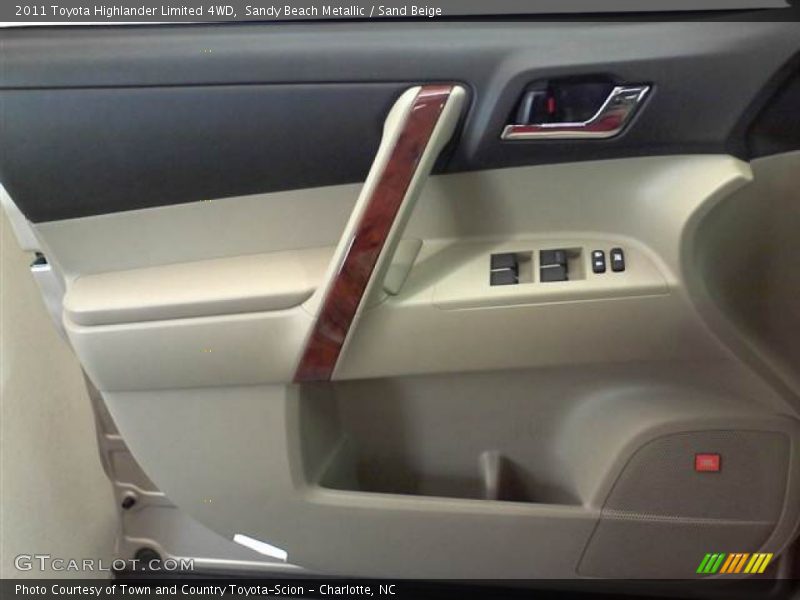 Sandy Beach Metallic / Sand Beige 2011 Toyota Highlander Limited 4WD