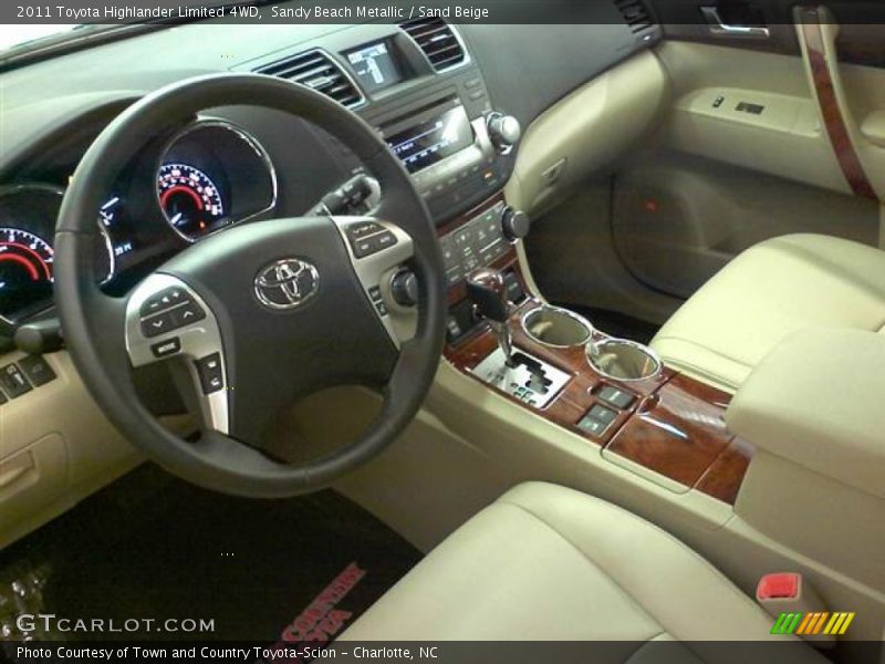 Sandy Beach Metallic / Sand Beige 2011 Toyota Highlander Limited 4WD