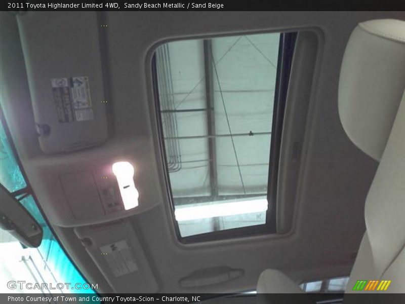 Sandy Beach Metallic / Sand Beige 2011 Toyota Highlander Limited 4WD