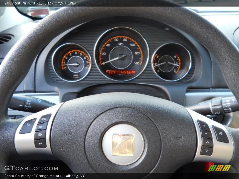 Black Onyx / Gray 2007 Saturn Aura XE