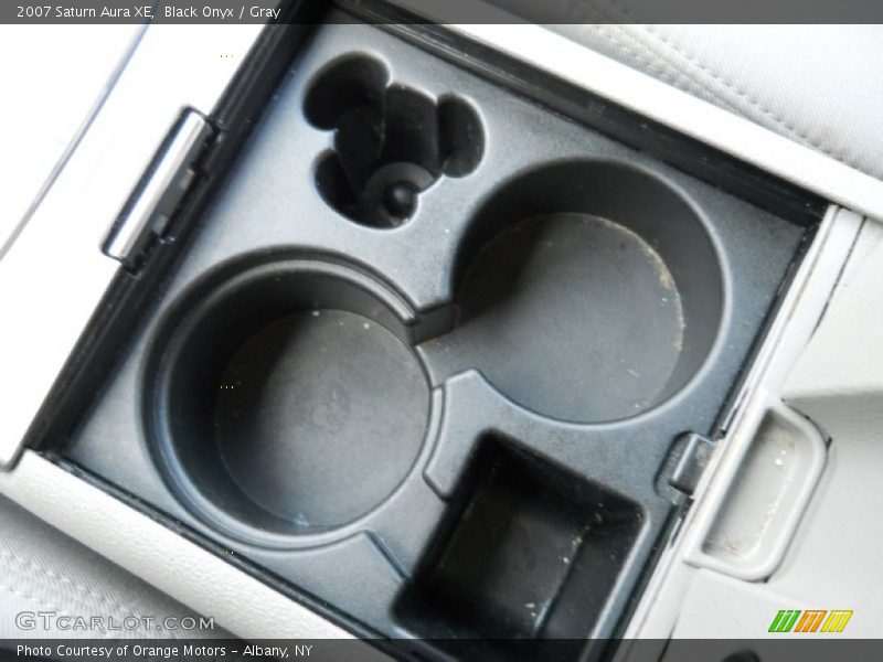 Black Onyx / Gray 2007 Saturn Aura XE
