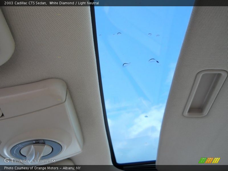 White Diamond / Light Neutral 2003 Cadillac CTS Sedan