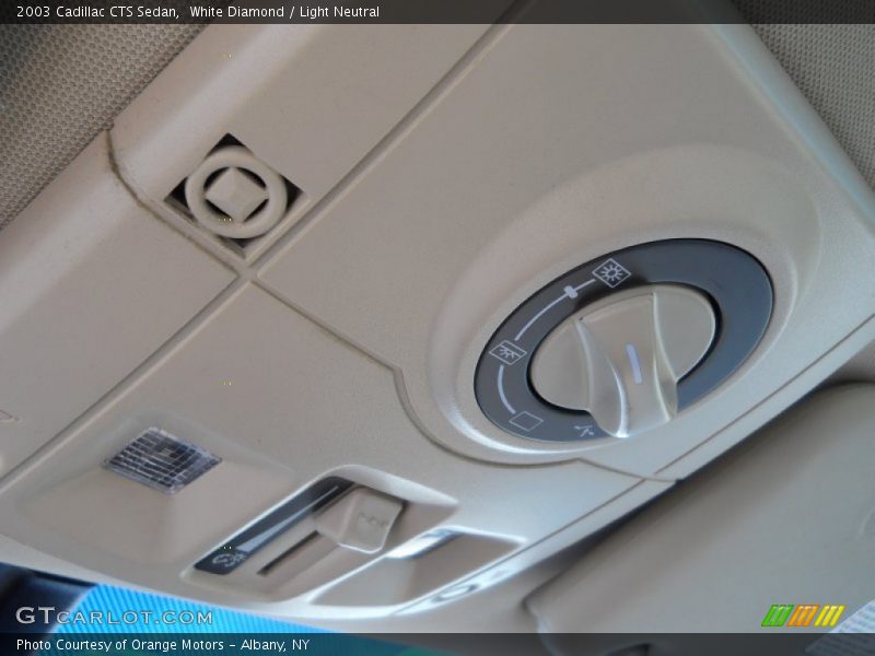 White Diamond / Light Neutral 2003 Cadillac CTS Sedan