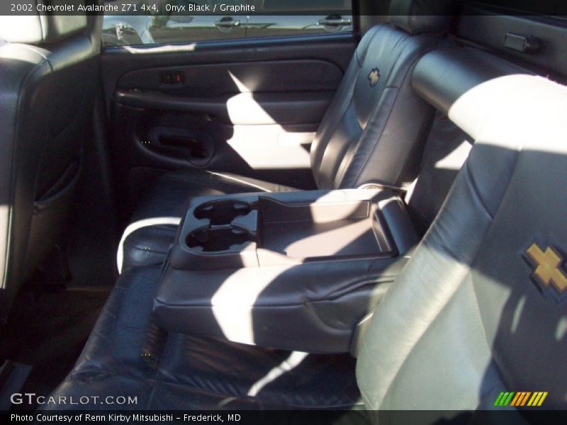 Onyx Black / Graphite 2002 Chevrolet Avalanche Z71 4x4