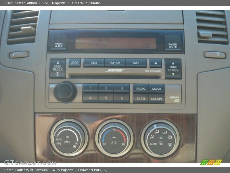 Majestic Blue Metallic / Blond 2005 Nissan Altima 3.5 SL