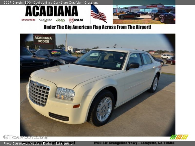 Cool Vanilla / Dark Slate Gray/Light Graystone 2007 Chrysler 300