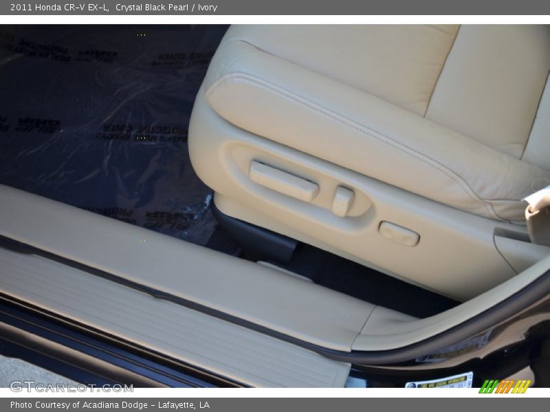 Crystal Black Pearl / Ivory 2011 Honda CR-V EX-L