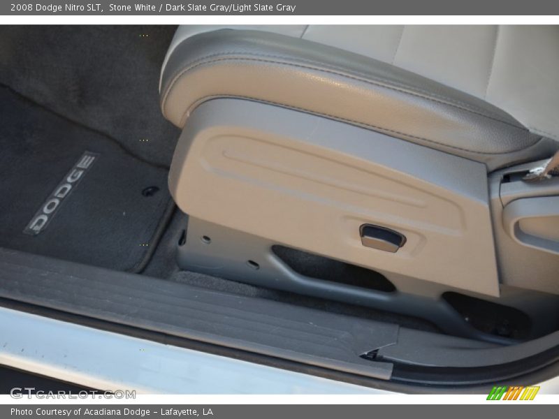 Stone White / Dark Slate Gray/Light Slate Gray 2008 Dodge Nitro SLT
