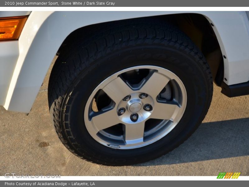 Stone White / Dark Slate Gray 2010 Jeep Commander Sport