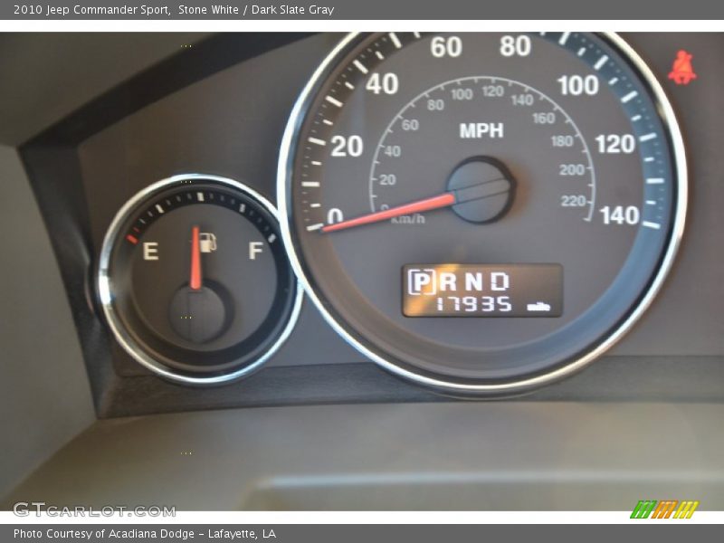 Stone White / Dark Slate Gray 2010 Jeep Commander Sport