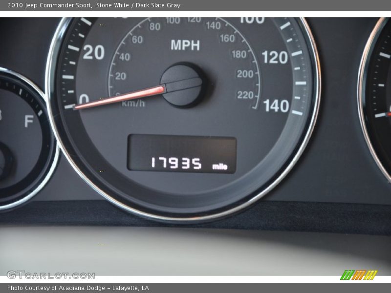 Stone White / Dark Slate Gray 2010 Jeep Commander Sport