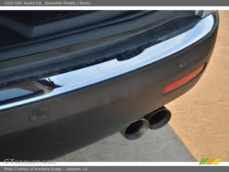 Quicksilver Metallic / Ebony 2010 GMC Acadia SLE
