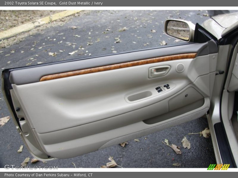 Door Panel of 2002 Solara SE Coupe