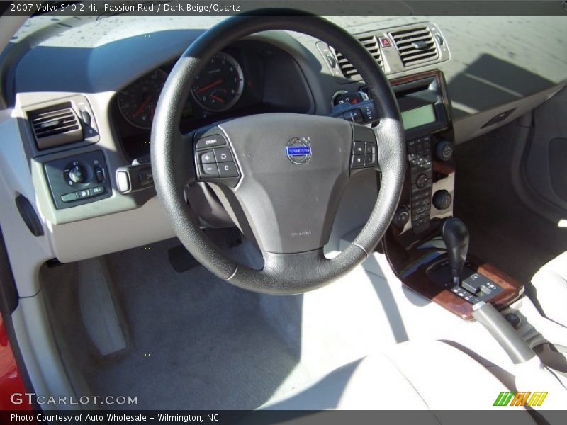 Passion Red / Dark Beige/Quartz 2007 Volvo S40 2.4i