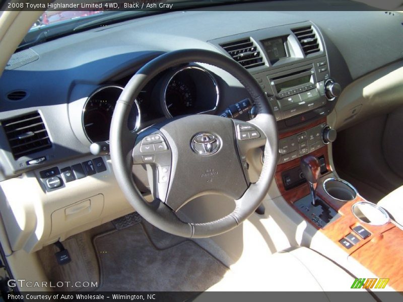 Black / Ash Gray 2008 Toyota Highlander Limited 4WD