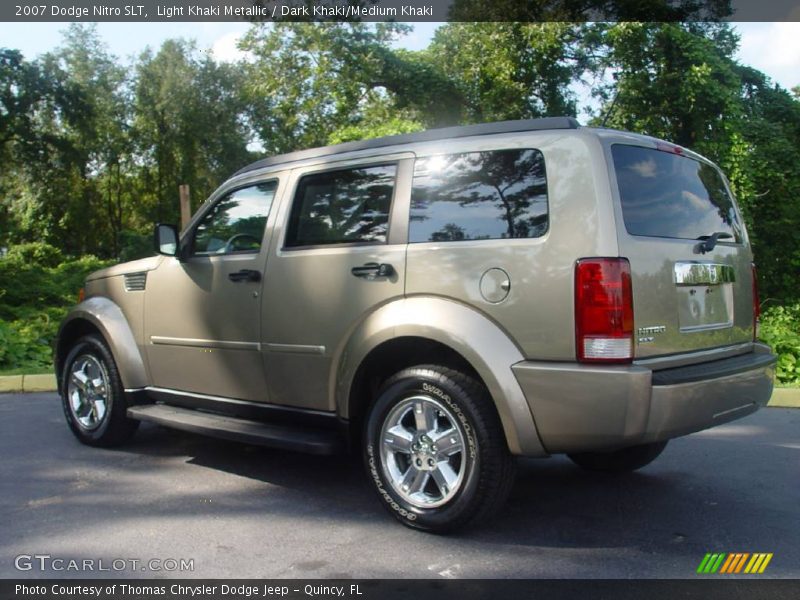 Light Khaki Metallic / Dark Khaki/Medium Khaki 2007 Dodge Nitro SLT