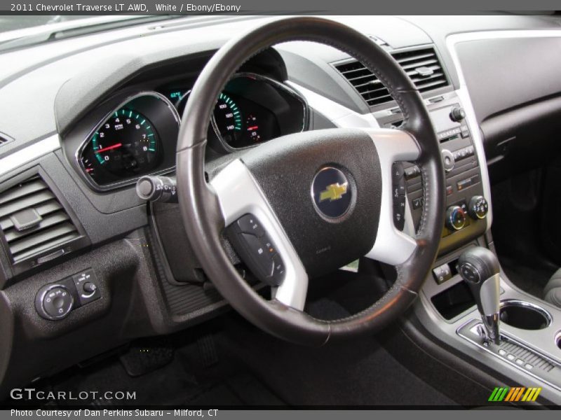 White / Ebony/Ebony 2011 Chevrolet Traverse LT AWD