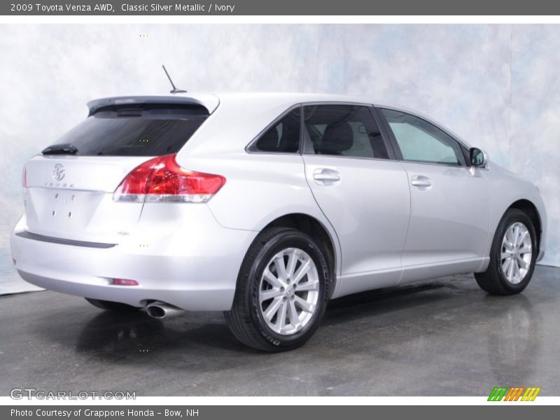 Classic Silver Metallic / Ivory 2009 Toyota Venza AWD